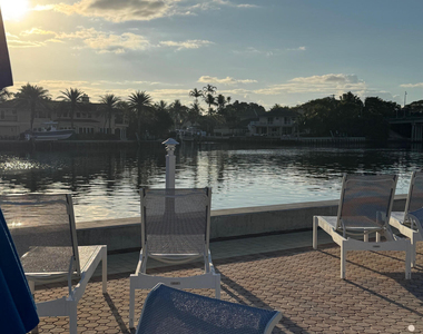 650 Snug Harbor Drive - Photo Thumbnail 37