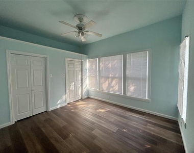 5611 Tremont Street - Photo Thumbnail 2
