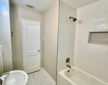 10415 Losa Drive - Photo Thumbnail 8
