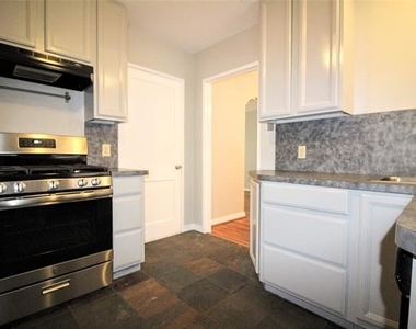 10415 Losa Drive - Photo Thumbnail 11