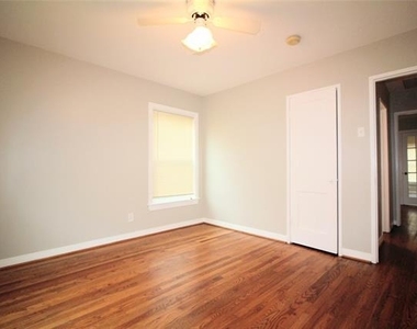 10415 Losa Drive - Photo Thumbnail 25