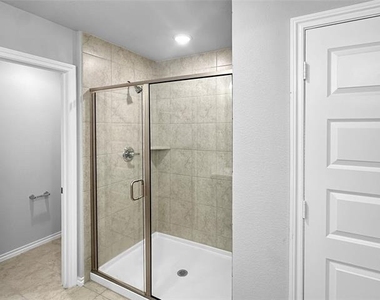 2955 Brittlebush Drive - Photo Thumbnail 19
