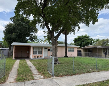 804 Sw 24th Avenue - Photo Thumbnail 8