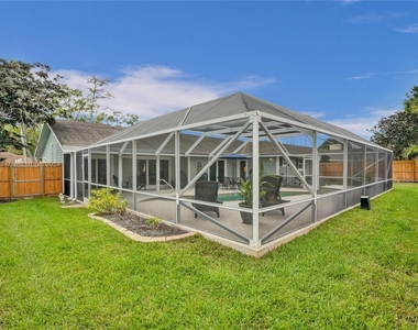 874 Blueberry Drive - Photo Thumbnail 18