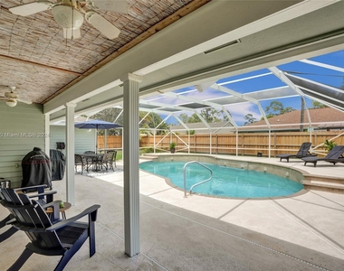 874 Blueberry Drive - Photo Thumbnail 14