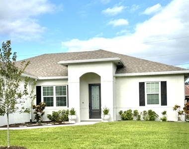 1719 Sw Bradway Lane - Photo Thumbnail 1
