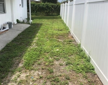 839 Nw 14th Avenue - Photo Thumbnail 7