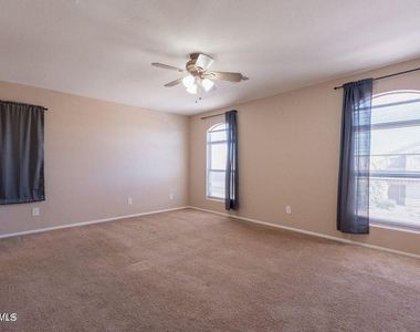 16663 W Rimrock Street - Photo Thumbnail 7