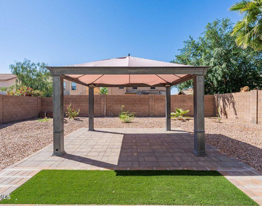 16663 W Rimrock Street - Photo Thumbnail 11