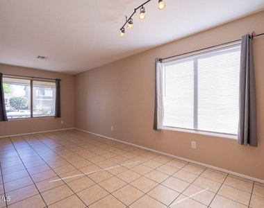 16663 W Rimrock Street - Photo Thumbnail 3