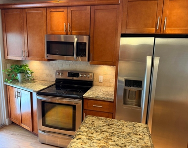 609 Sw 6th Avenue - Photo Thumbnail 4