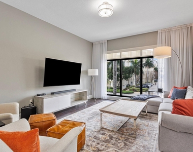 200 E Palmetto Park Road - Photo Thumbnail 1