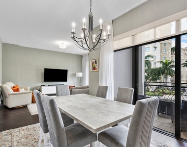 200 E Palmetto Park Road - Photo Thumbnail 4