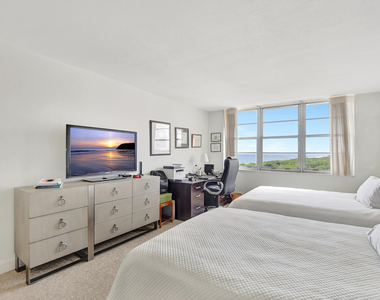 2121 N Ocean Boulevard - Photo Thumbnail 19
