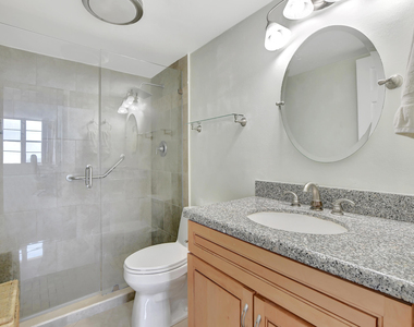 2121 N Ocean Boulevard - Photo Thumbnail 21