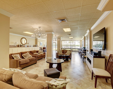 2121 N Ocean Boulevard - Photo Thumbnail 33