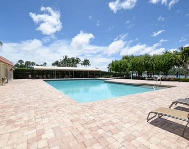 2121 N Ocean Boulevard - Photo Thumbnail 40