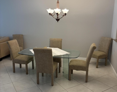 6 E Harbour Isle Dr Drive E - Photo Thumbnail 16
