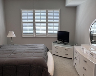 6 E Harbour Isle Dr Drive E - Photo Thumbnail 28
