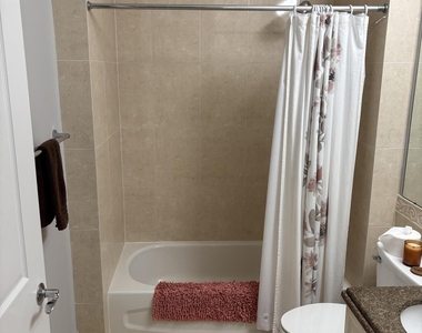 6 E Harbour Isle Dr Drive E - Photo Thumbnail 24