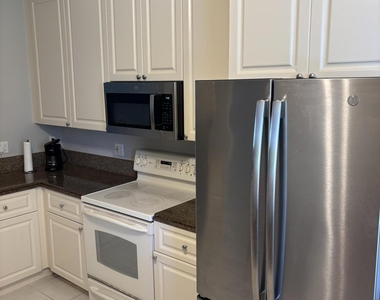 6 E Harbour Isle Dr Drive E - Photo Thumbnail 20