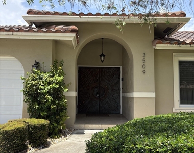 3509 Nw 26th Court - Photo Thumbnail 2