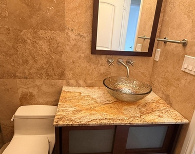 3509 Nw 26th Court - Photo Thumbnail 21