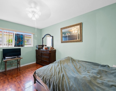 7649 Kismet Street - Photo Thumbnail 19