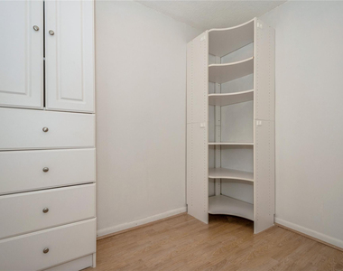 8208 Nw 8th Place Nw - Photo Thumbnail 21