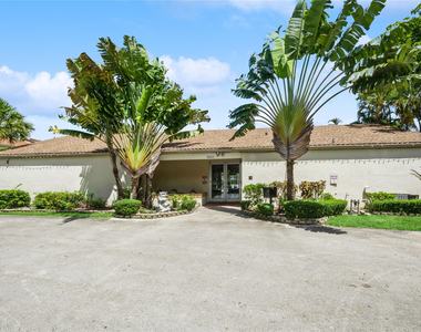 8208 Nw 8th Place Nw - Photo Thumbnail 31