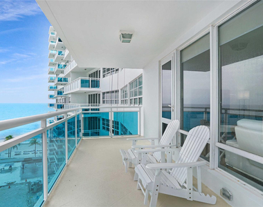 3430 Galt Ocean Drive - Photo Thumbnail 36