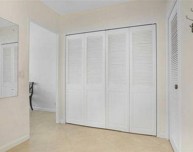 3430 Galt Ocean Drive - Photo Thumbnail 29