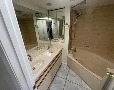 5881 Se Windsong Lane - Photo Thumbnail 13