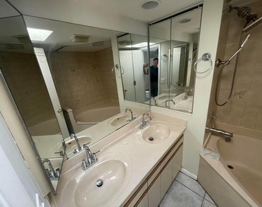 5881 Se Windsong Lane - Photo Thumbnail 14