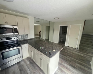 5881 Se Windsong Lane - Photo Thumbnail 5