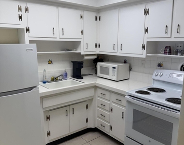 2841 Ne 32nd Street - Photo Thumbnail 26
