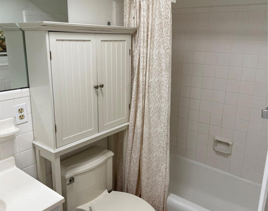 2841 Ne 32nd Street - Photo Thumbnail 13