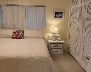 2841 Ne 32nd Street - Photo Thumbnail 6