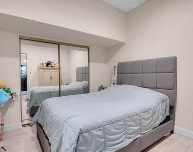 7705 Forest Green Lane - Photo Thumbnail 24