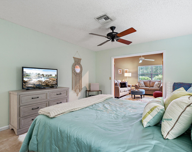500 Oak Shadow Way - Photo Thumbnail 12