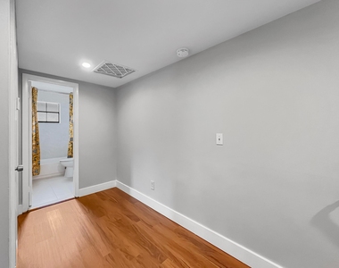 1202 N Andrews Avenue - Photo Thumbnail 21