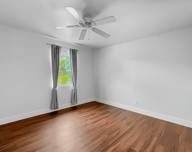 1202 N Andrews Avenue - Photo Thumbnail 17
