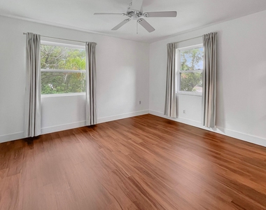 1202 N Andrews Avenue - Photo Thumbnail 19