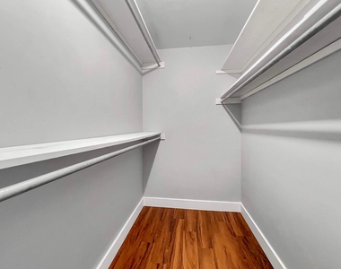 1202 N Andrews Avenue - Photo Thumbnail 18
