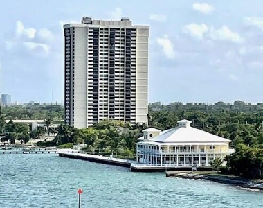 5600 N Flagler Drive - Photo Thumbnail 30