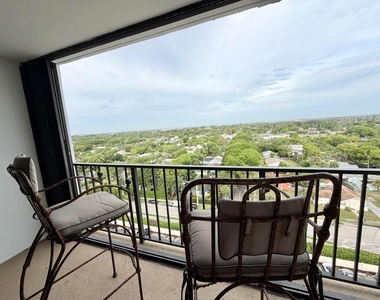 5600 N Flagler Drive - Photo Thumbnail 7