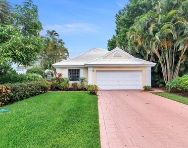 9358 Heathridge Drive - Photo Thumbnail 24