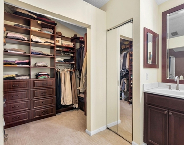 9358 Heathridge Drive - Photo Thumbnail 12