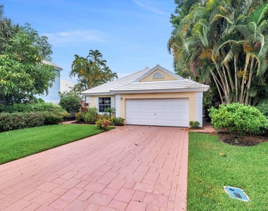 9358 Heathridge Drive - Photo Thumbnail 28