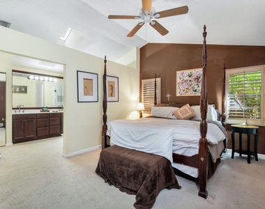 9358 Heathridge Drive - Photo Thumbnail 9